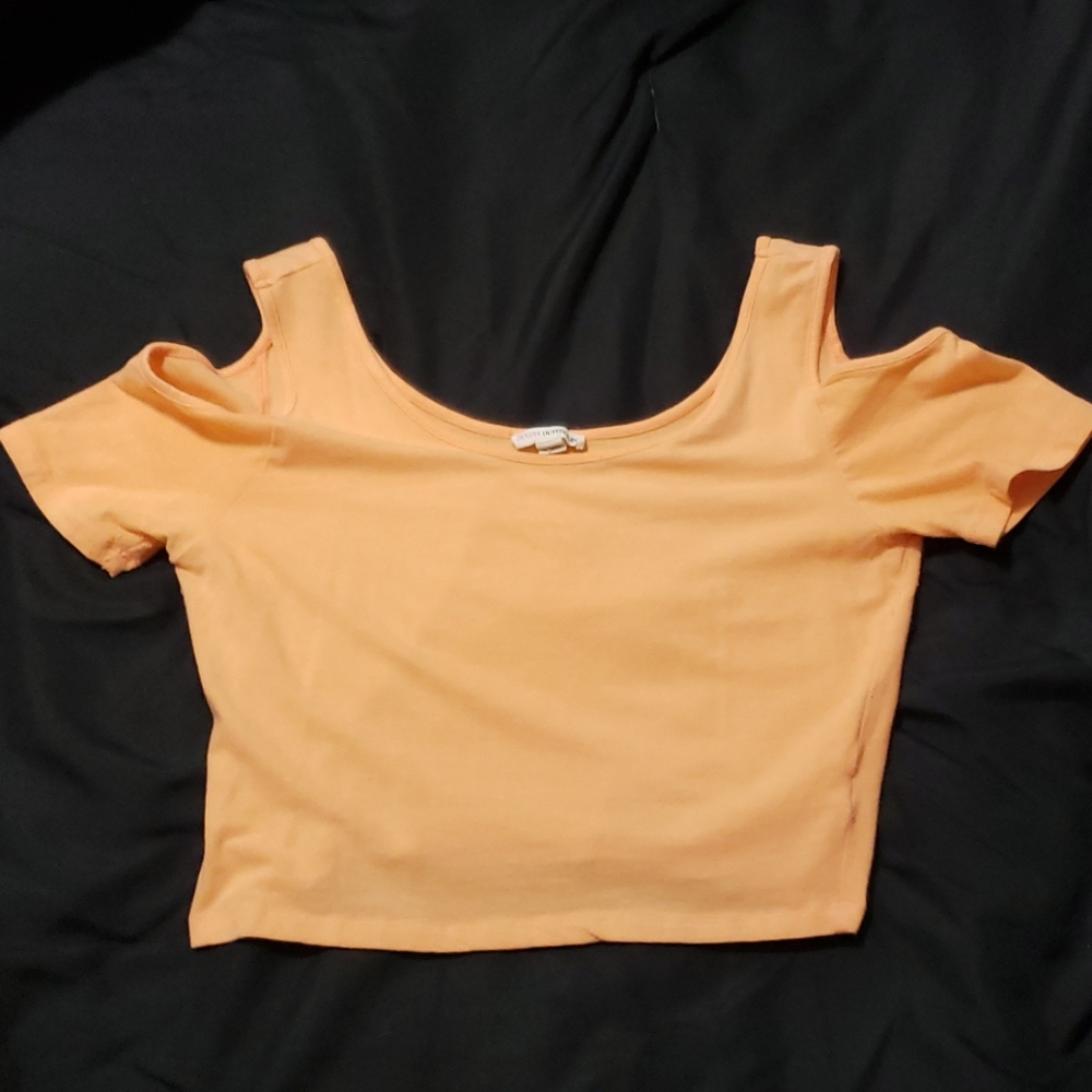 Women's orange/peach crop top